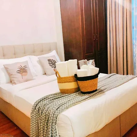 Beyaz Kapi Boutique Couette-café Alaçatı