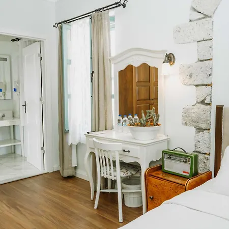 Beyaz Kapi Boutique B&B