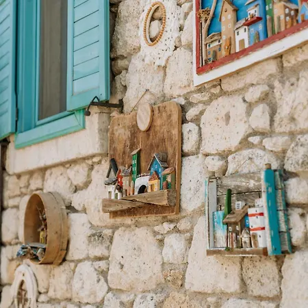 Beyaz Kapi Boutique Alaçatı